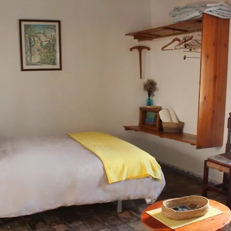 Casa Leonor Vejer