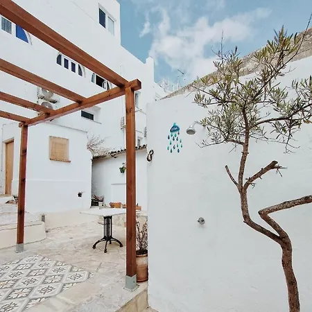 Casa Leonor Vejer